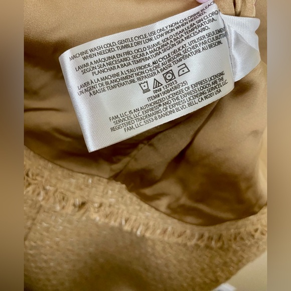 Express Women’s Tan Tweed Cropped Jacket – Gold Button – Multiple Sizes – NWT - Picture 12 of 13